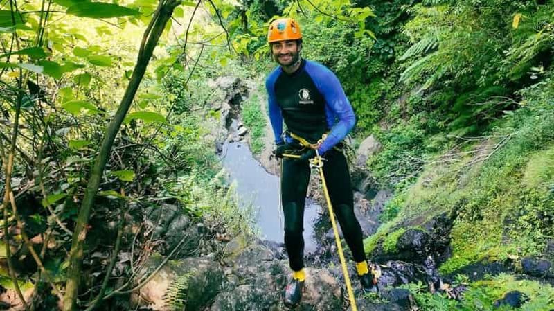 Billet Bali : expédition de canyoning à la cascade de Gitgit avec déjeuner