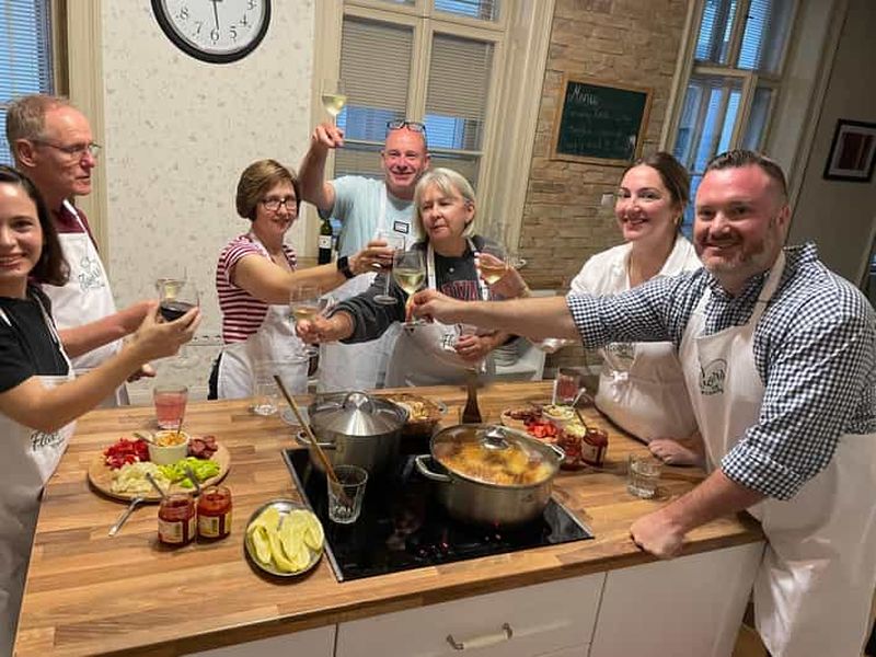 Billet Cours de cuisine hongroise haut de gamme avec le chef Marti