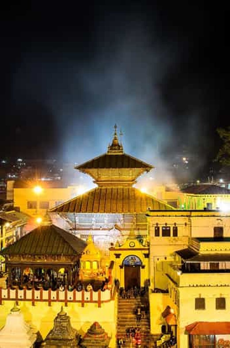 Billet Pashupatinath sacré : Aarati, rites de crémation et stupa de Boudha
