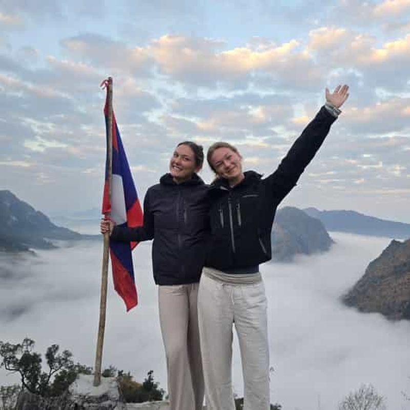 Billet Nong Khiaw : randonnée et camping au-dessus des nuages