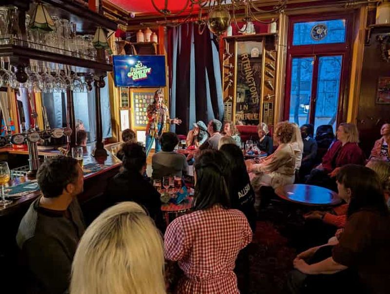 Billet Fitzrovia Comedy Club : des stars de la télévision dans une salle confortable au-dessus d'un pub
