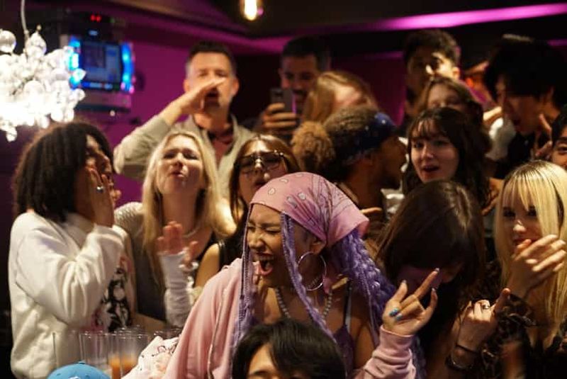 Billet Soirée karaoké à MOSAIC Tokyo : événement communautaire international