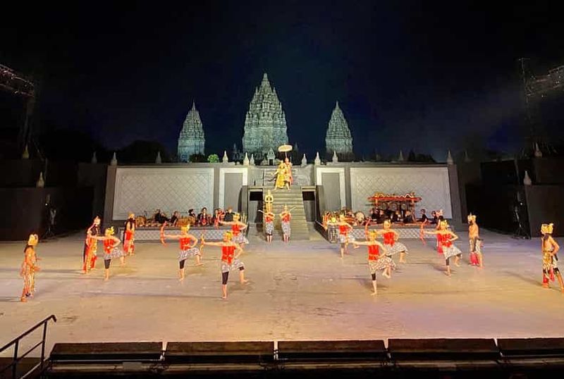 Billet Coucher de soleil à Prambanan et ballet Ramayana (billet garanti)