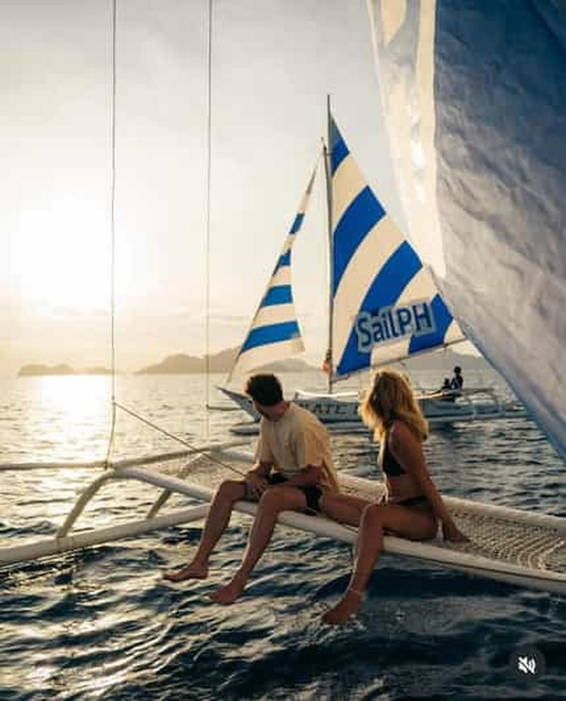 Billet Îles El Nido : croisière privée au coucher du soleil en paraw