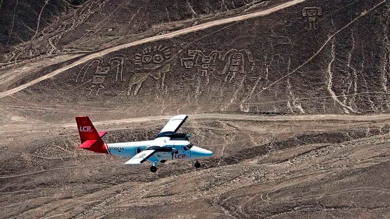 Billet Au départ de Lima : excursion d'une journée aux lignes de Nazca et au désert d'Ica