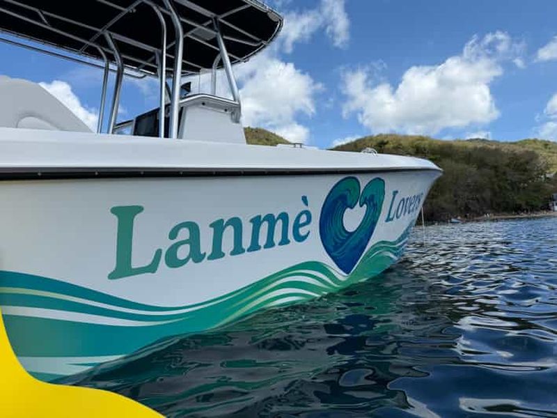 Billet Martinique : demi-journée en mer en petit groupe avec apéro, baignade