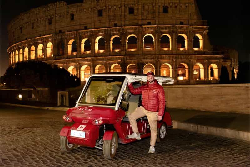 Billet Rome : Visite nocturne de la ville en voiturette de golf