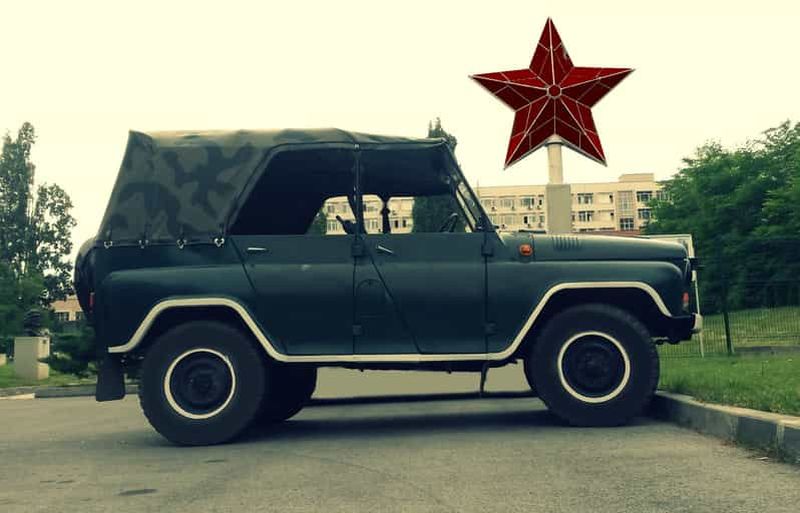 Billet Sofia : visite privée en Jeep sur le thème du communisme