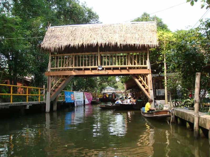 Billet Visite d'une jounée en bateau à longue queue sur les canaux jusqu'au marché flottant de Bangkok