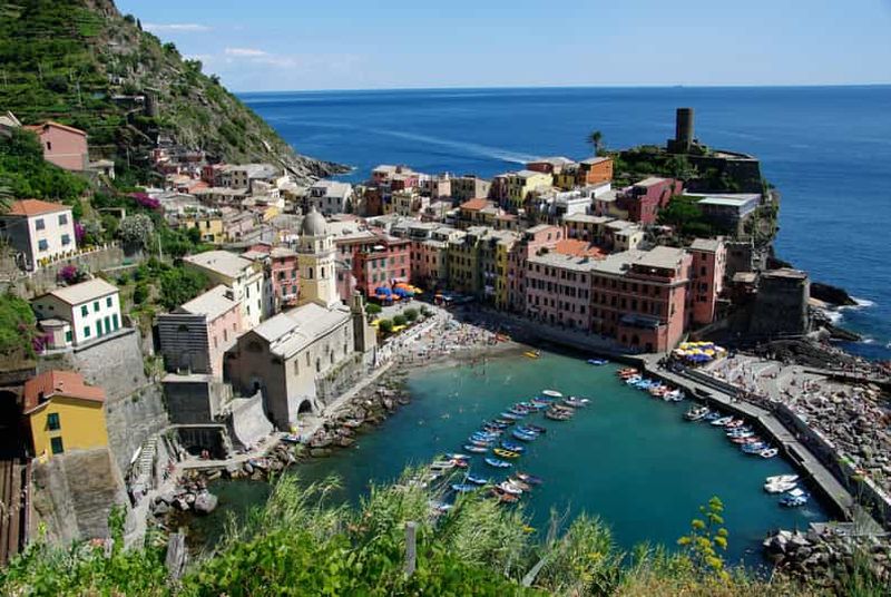 Billet Florence : excursion d'une journée aux Cinque Terre avec randonnée en option ou visite de Pise