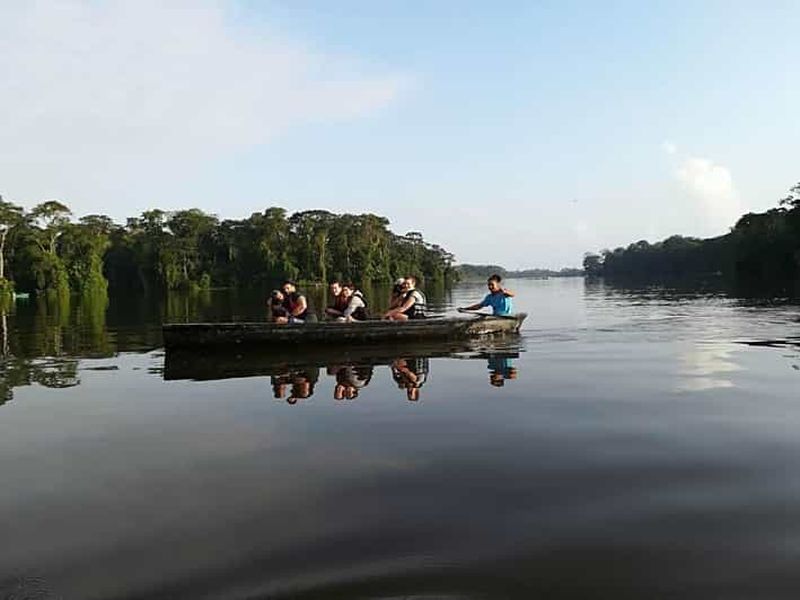 Billet Tortuguero : Excursion en canoë et observation de la faune