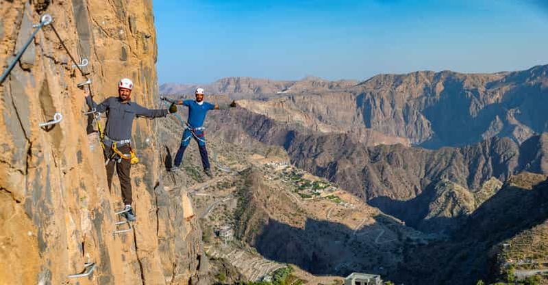 Billet Nizwa : Promenade au balcon du Jebel Shams et aventure en via ferrata