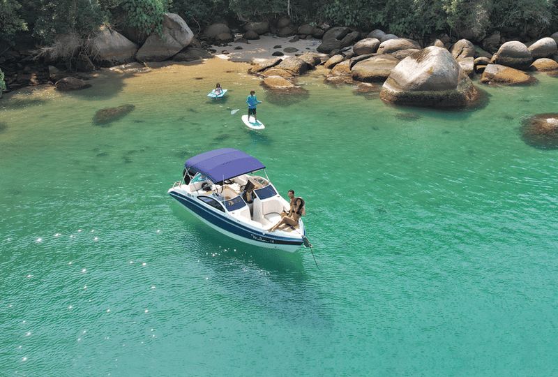Billet Visite privée des îles Idyllic en bateau à moteur à Paraty
