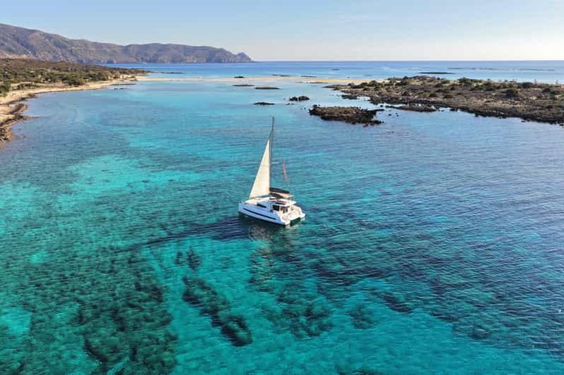 Billet Catamaran à Elafonisi au coucher du soleil : snorkeling, paddle et repas sain