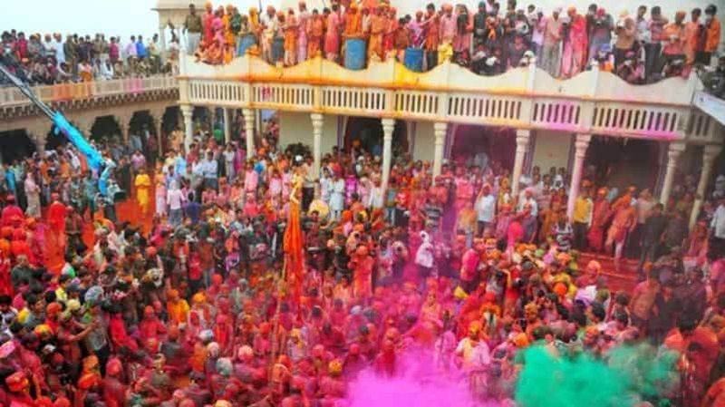 Billet Taj, tigres et couleurs : Holi à Mathura et safari à Ranthambore.