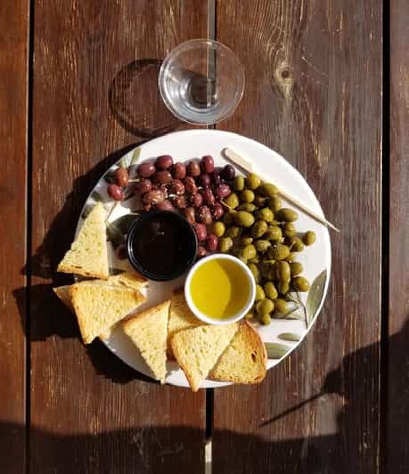 Billet Visite du village d'Omodos et dégustation de vin (tout compris, 5 personnes minimum)