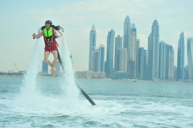 Billet Dubaï : expérience jetpack à Palm Jumeirah de 30 minutes