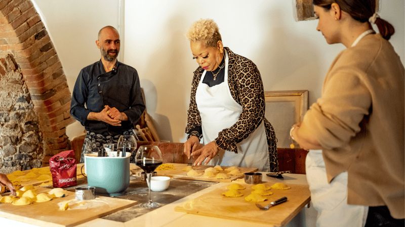 Billet Toscane : atelier de cuisine en petit groupe dans une ferme du Chianti