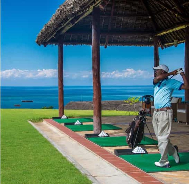 Billet Zanzibar : expérience de golf 18 trous avec transferts depuis l'hôtel