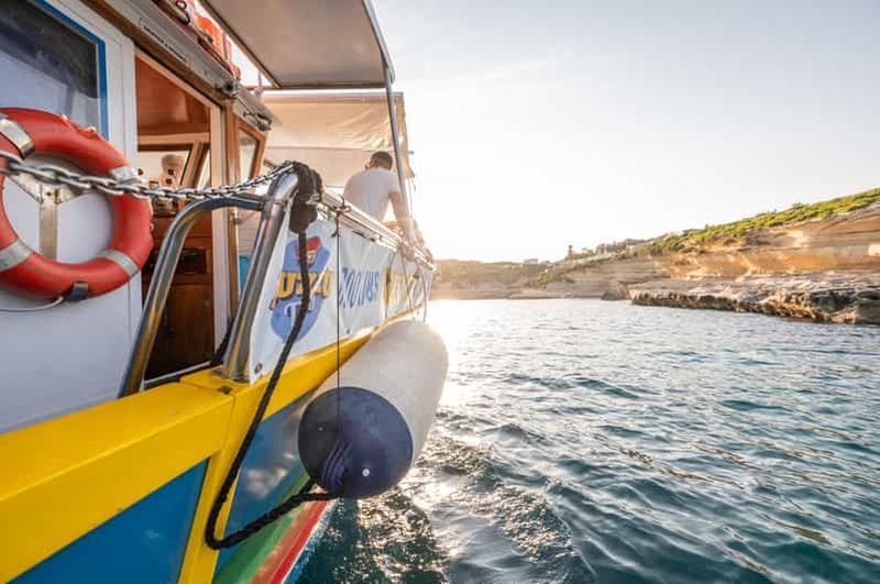 Billet Malte : tour en bateau au coucher du soleil vers la piscine de Saint-Pierre et la côte sud