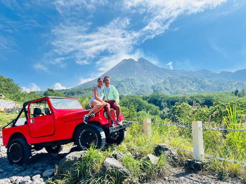 Billet Excursion en jeep au mont Merapi et à vélo au temple de Plaosan