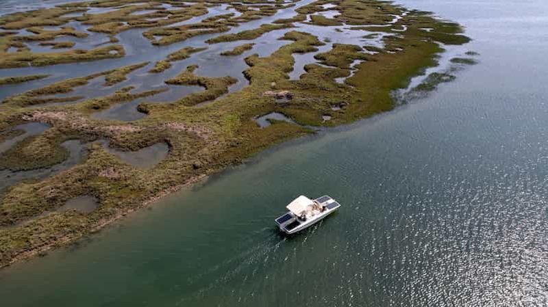 Billet Faro : tour en bateau dans la Ria Formosa à bord d'un bateau solaire écologique
