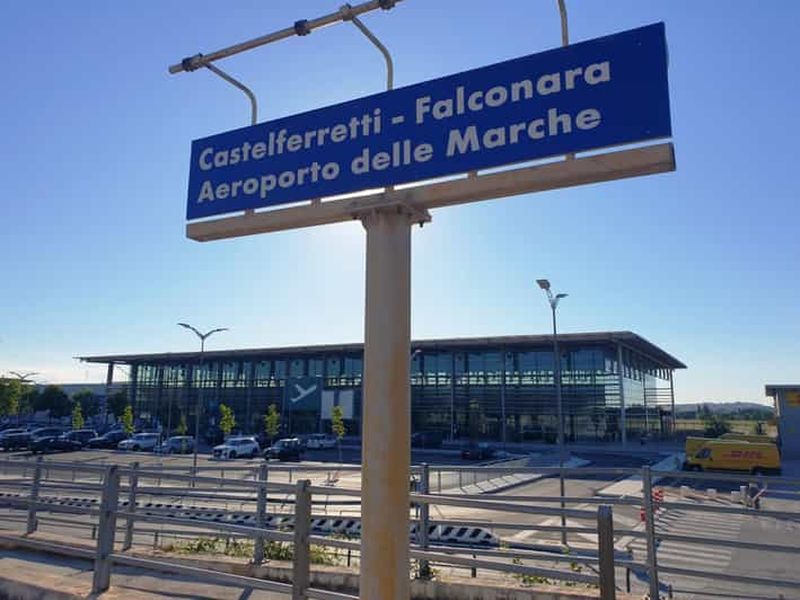 Billet Ancône : Transfert en train vers/depuis l'aéroport d'Ancône