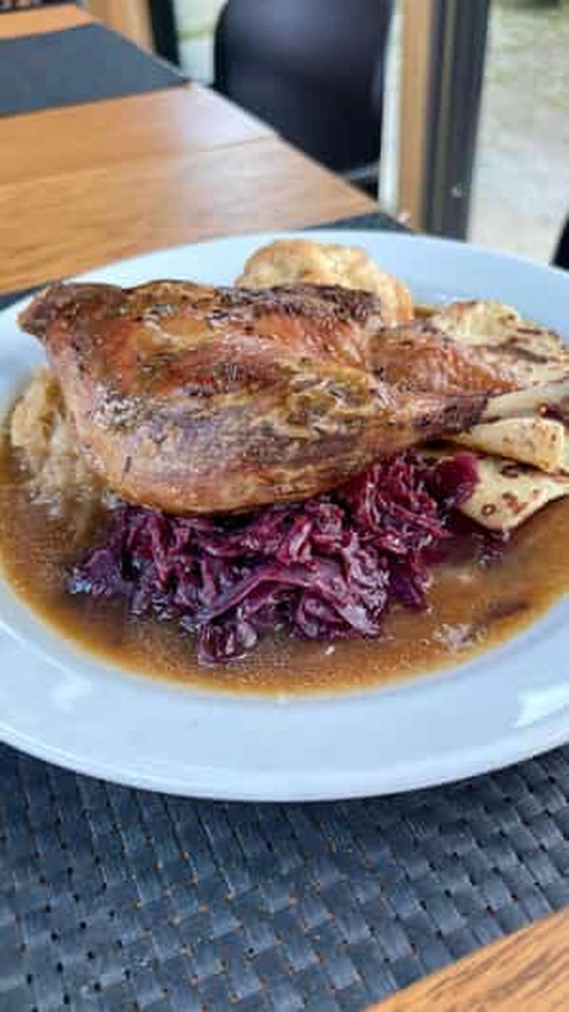 Billet Mníšek pod Brdy : menu dégustation de cuisine tchèque et visite sur le thème de la bière