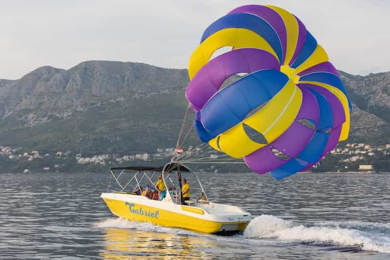 Billet Cavtat : Parachute ascensionnel