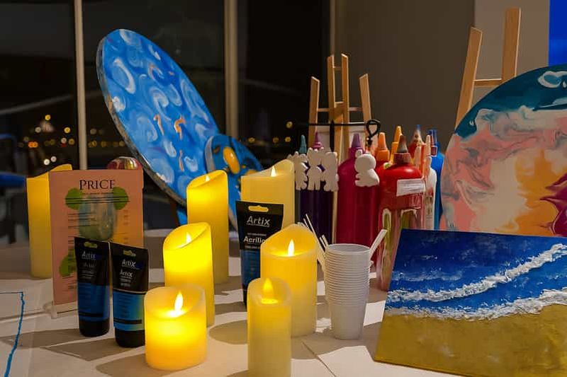 Billet Alicante : atelier de peinture artistique avec option bougies