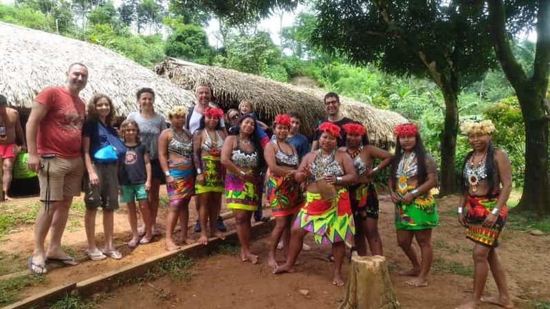 Billet Visite du village indigène d'Embera Promenade en canoë Chute d'eau cachée