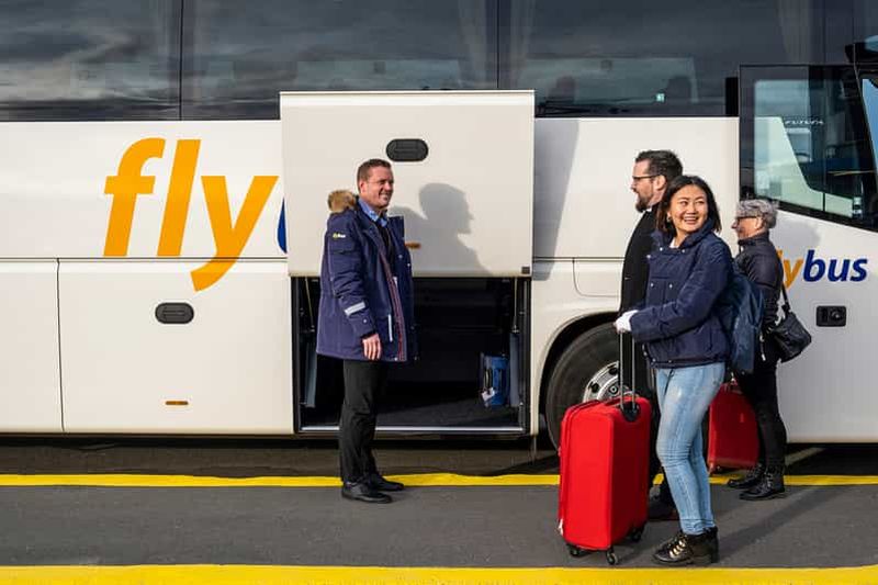 Billet KEF : Transfert en bus vers/depuis Reykjavik