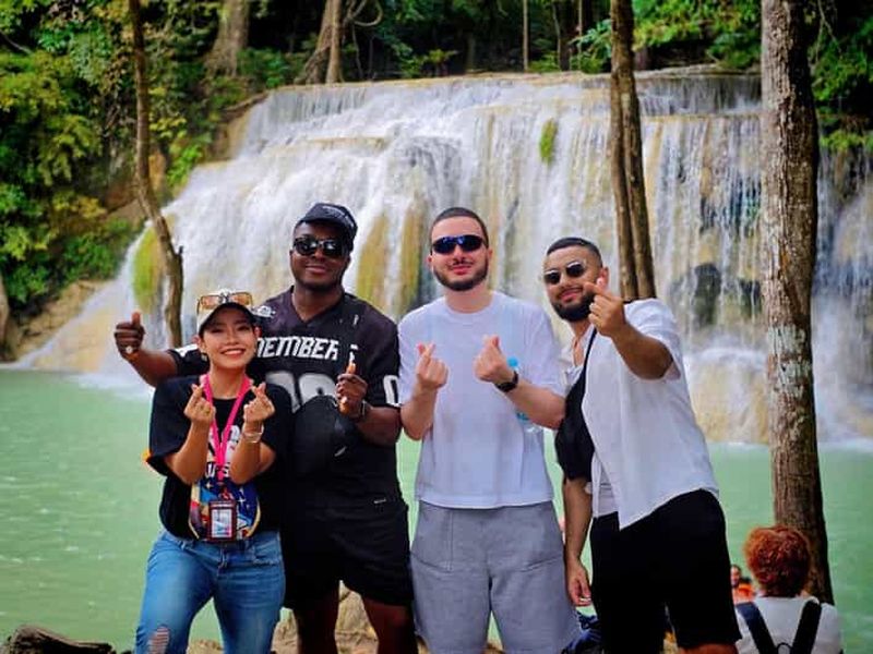 Billet Au départ de Bangkok : Kanchanaburi, la rivière Kwai et les chutes d'eau d'Erawan