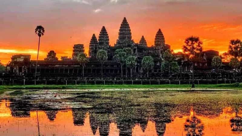 Billet Siem Reap : Lever de soleil sur Angkor Wat et visite touristique d'une journée