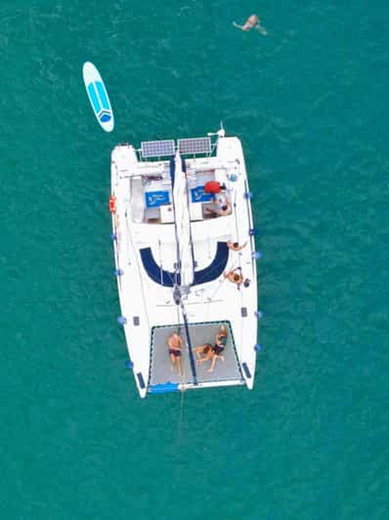 Billet Bari : croisière privée en catamaran