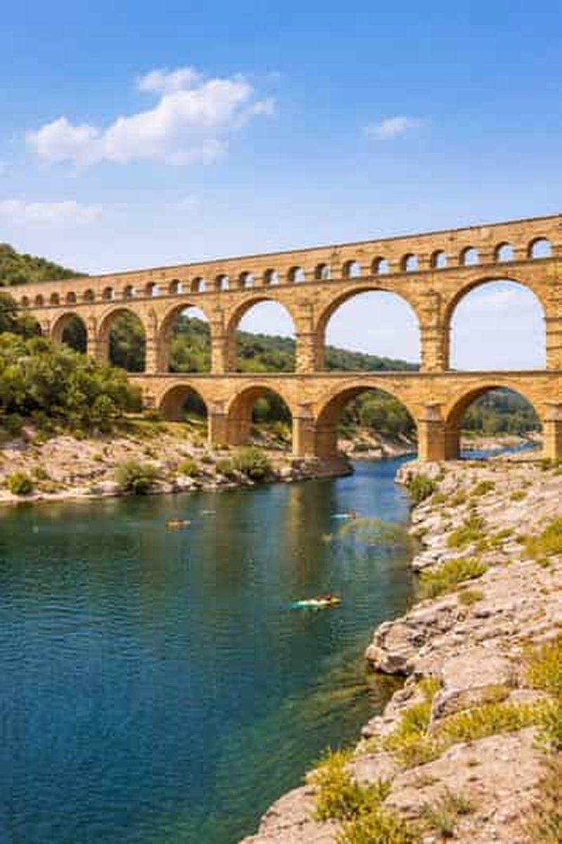 Billet Avignon : vignobles du Pont du Gard, dégustation de vin, visite du patrimoine