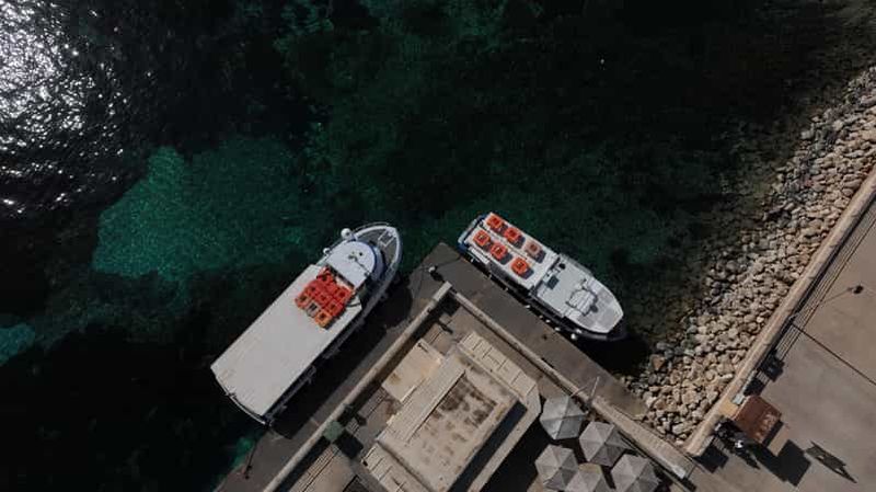 Billet Service de ferry pour le Blue Lagoon (arrêt facultatif à Gozo) et l'excursion dans les grottes