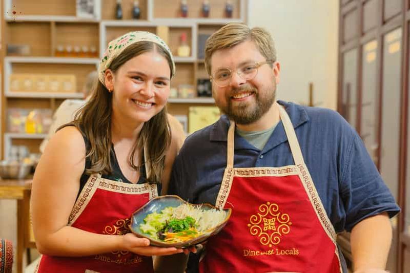 Billet Cours de cuisine, visite du marché et dégustation de café à Hanoï