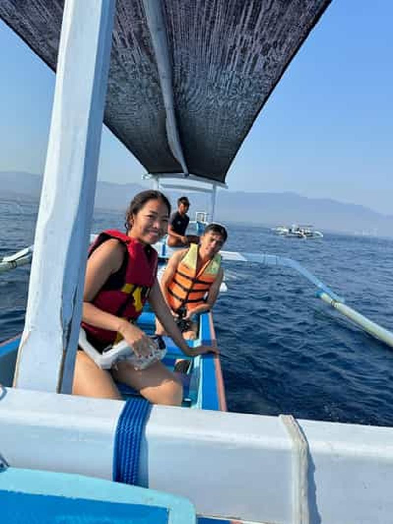 Billet Bali : Plage de Lovina, rencontre avec les dauphins et lever du soleil