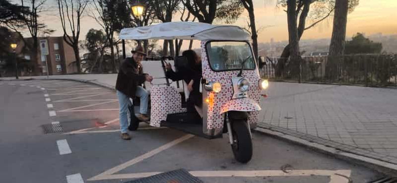 Billet Madrid : Visite de la ville - Tuk tuk écologique privé 6 places