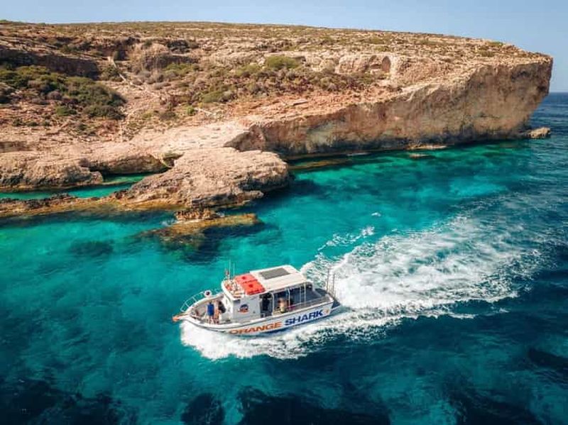 Billet Qawra : sortie en bateau vers Comino et Gozo avec snorkeling et SUP