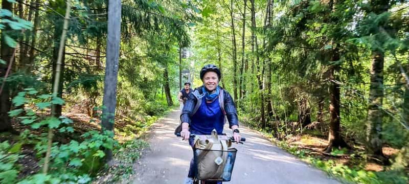 Billet Helsinki : visite à vélo ou en vélo électrique, barbecue, sauna, parcs et forêt