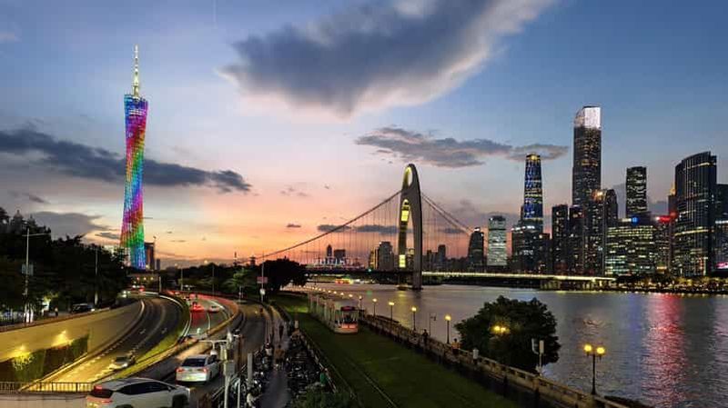 Billet Canton : visite citadine et croisière nocturne sur la rivière des Perles