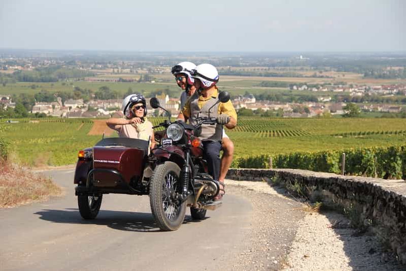 Billet Meursault : Tour des vignobles en moto avec side-car