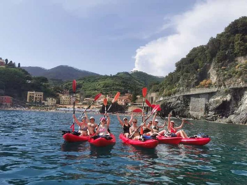 Billet Monterosso al Mare : excursion en kayak et plongée avec tuba