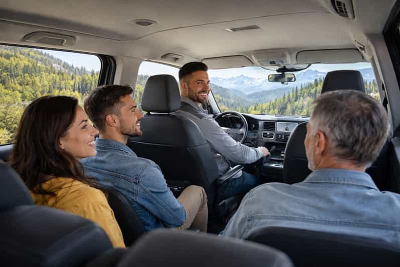Billet Excursion d'une journée de Zakopane à Cracovie : visite guidée du Wawel et voiturette de golf
