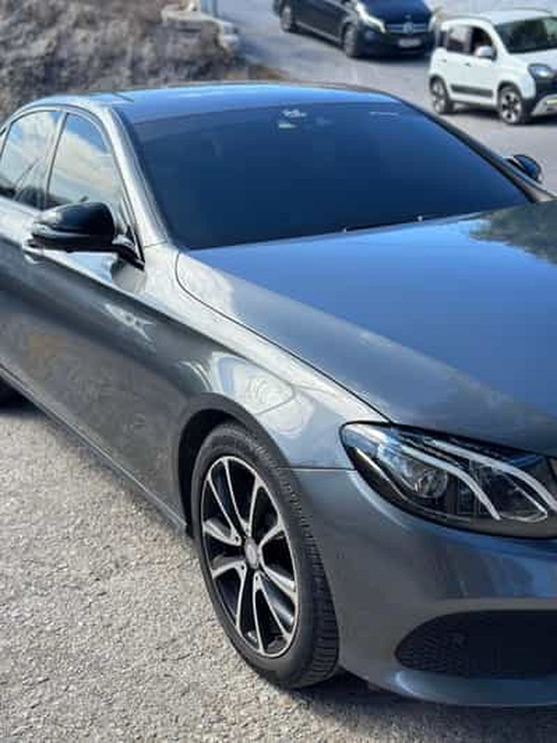 Billet Transfert de départ de votre hôtel à l'aéroport de Santorin