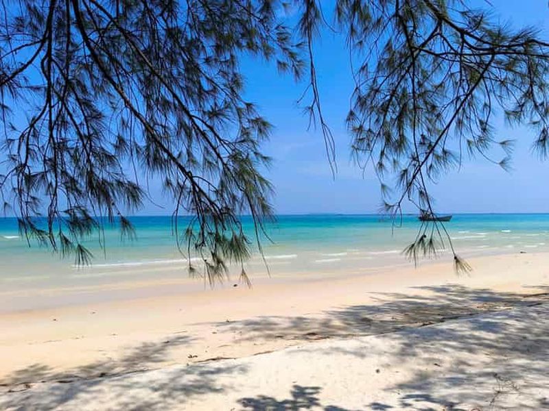 Billet Koh Rong Samloem : Excursion d'une journée depuis Phnom Penh - Randonnée et plongée en apnée