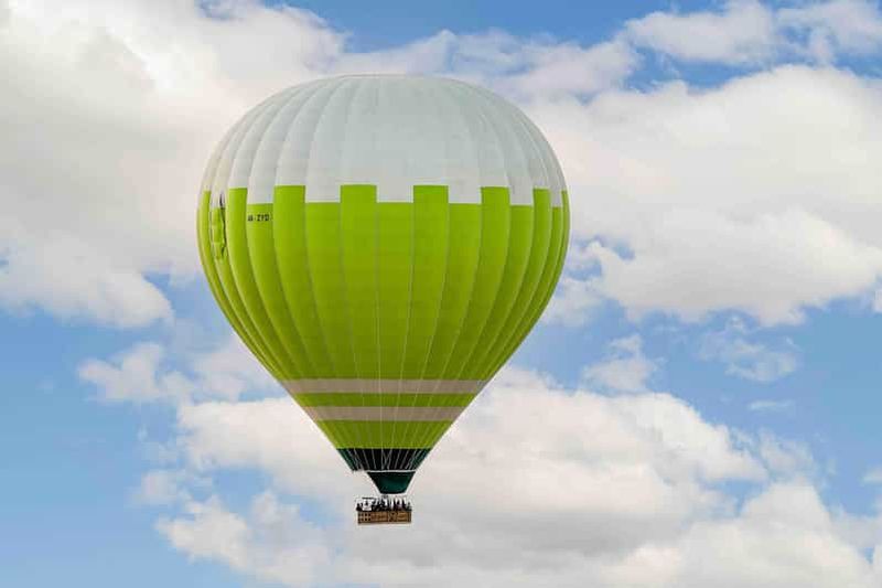 Billet Dubaï : Balade en montgolfière au lever du soleil avec transferts