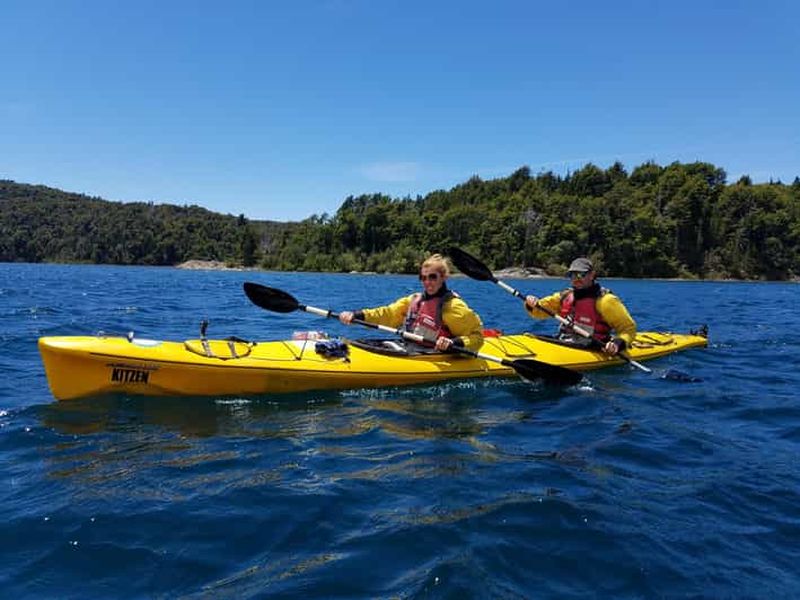 Billet Bariloche : excursion en kayak sur le lac Moreno et randonnée au Mirador del Tristeza